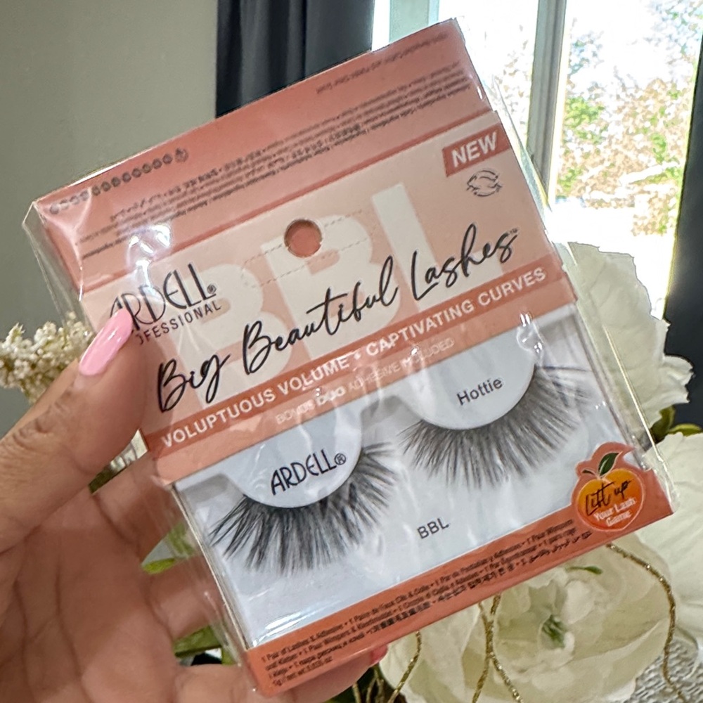 🍑Ardell Bbl Big Beautiful Lashes Hottie, with Duo Clear Adhesive, 4 Pack